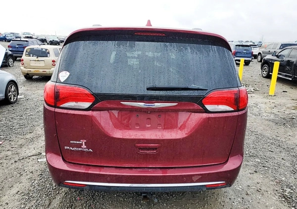 Chrysler Pacifica cena 48000 przebieg: 76515, rok produkcji 2018 z Dęblin małe 56